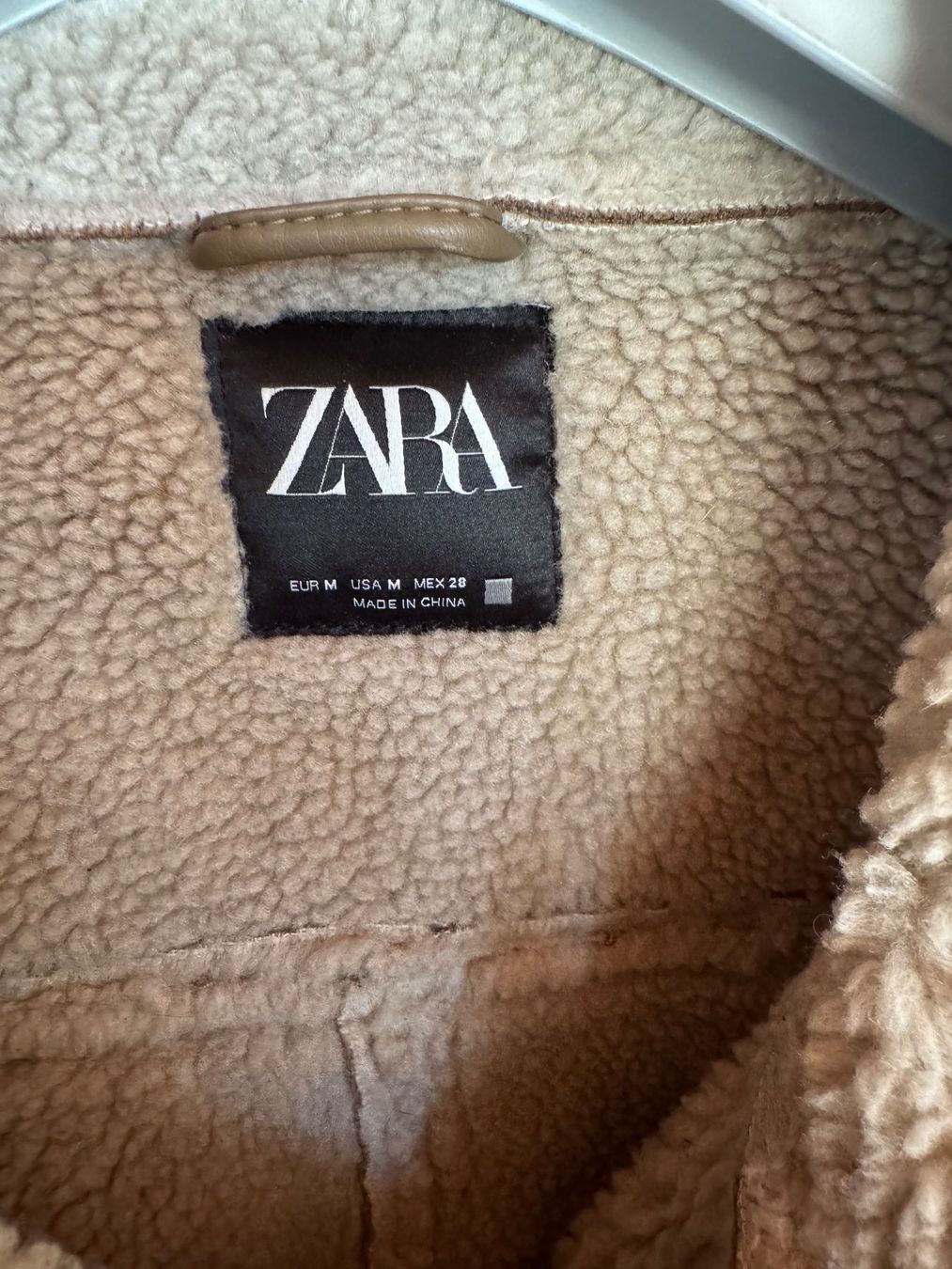 Zara Giacche: Zara Jacke mit Lammfelloptik Gr. M – Usato da Oberrohrdorf venduto da maggys15 1