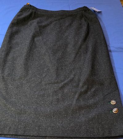WENGER Austrian Style Wollrock Gr. 42 – Ungetragene Neuware