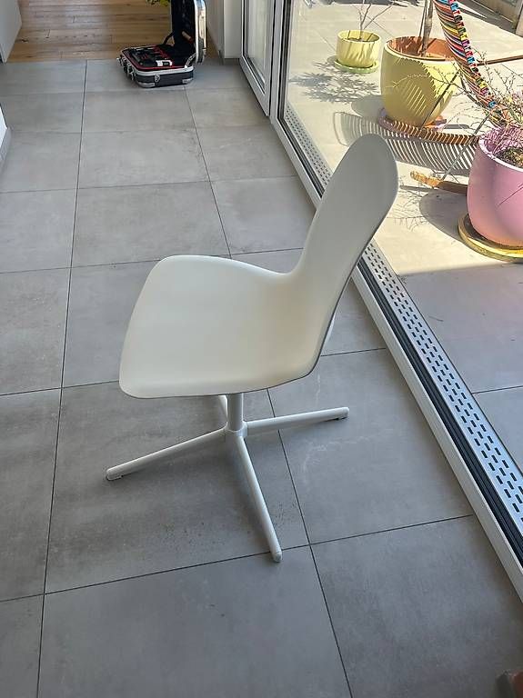 Sedie: weisser Ikea Dreh-Stuhl – Usato da Münchwilen TG venduto da jusch 2