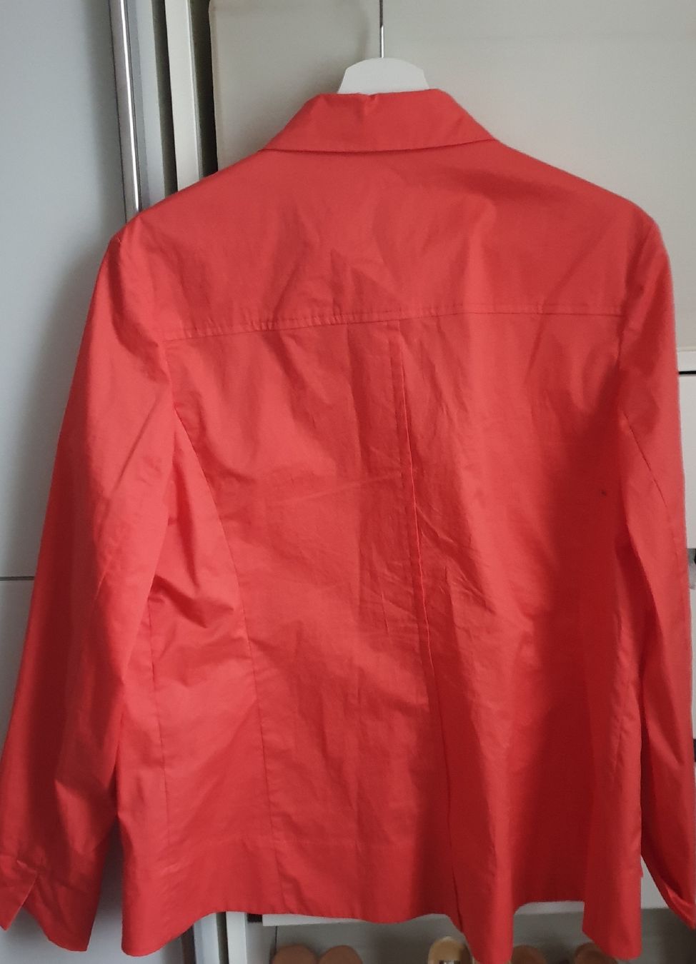 Riani Chemisiers: RIANI schäne Blusenjacke Gr. 42 – D'occasion à Frenkendorf par Moon111 1