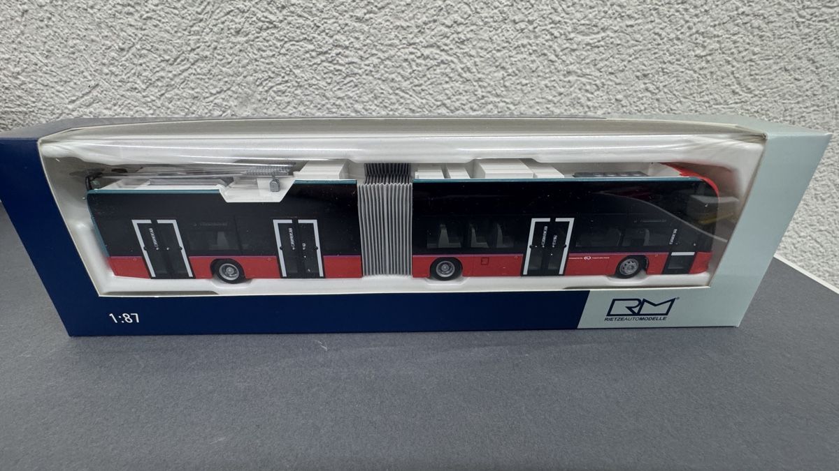 Rietze Modellini d'auto: Hess Bus Trolleybus Rietze 1:87 VB Biel – Nuovo e nell'imballaggio originale da Luzern venduto da aa43modelcars-Luzern 6