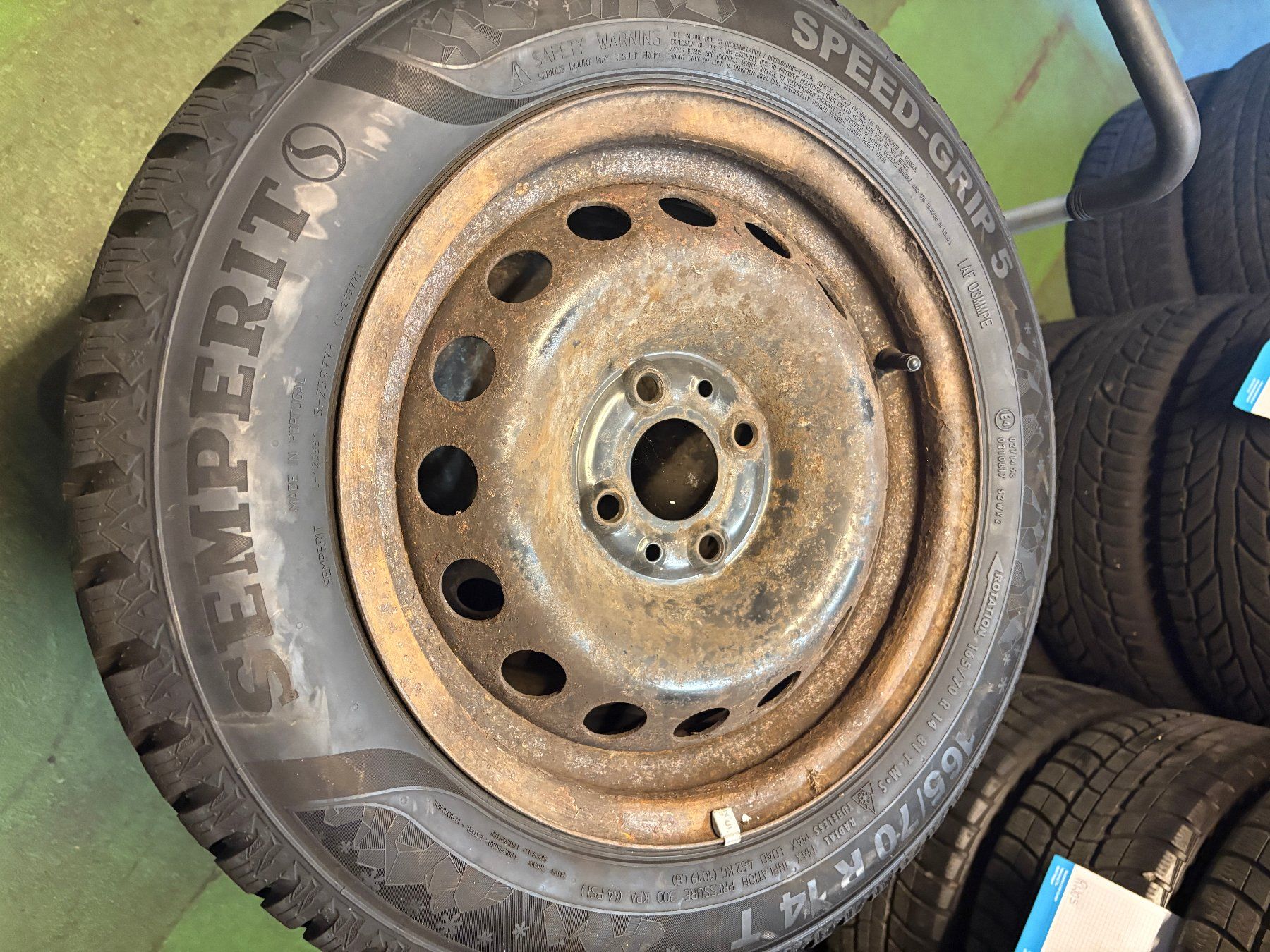 Pneus & Kompletträder: Winterräder 165/70 R14 – Gebraucht aus Kaltbrunn von Steoli74 2