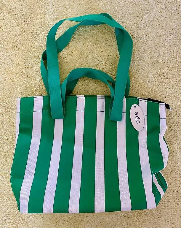 Esprit Borse: NEU / Gestreifte ESPRIT-Shoppingtasche – Nuovo (secondo la descrizione) da Zürich venduto da JLorraine