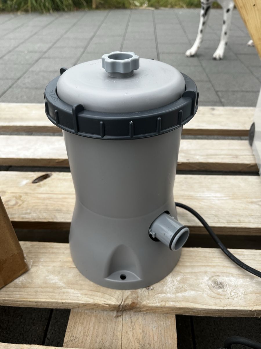 Bestway Schwimmbad-Zubehör: Poolfilter Pumpe grau Neu – Neu (gemäss Beschreibung) aus Kräiligen von Cori016