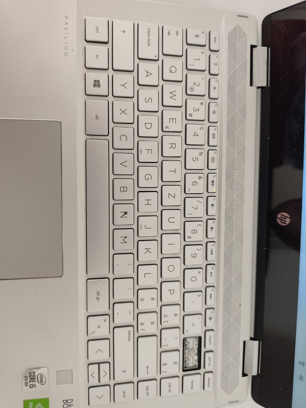 Hewlett Packard : HP Pavillon für Bastler – Defekt aus Lyss von 32SPFE50 2