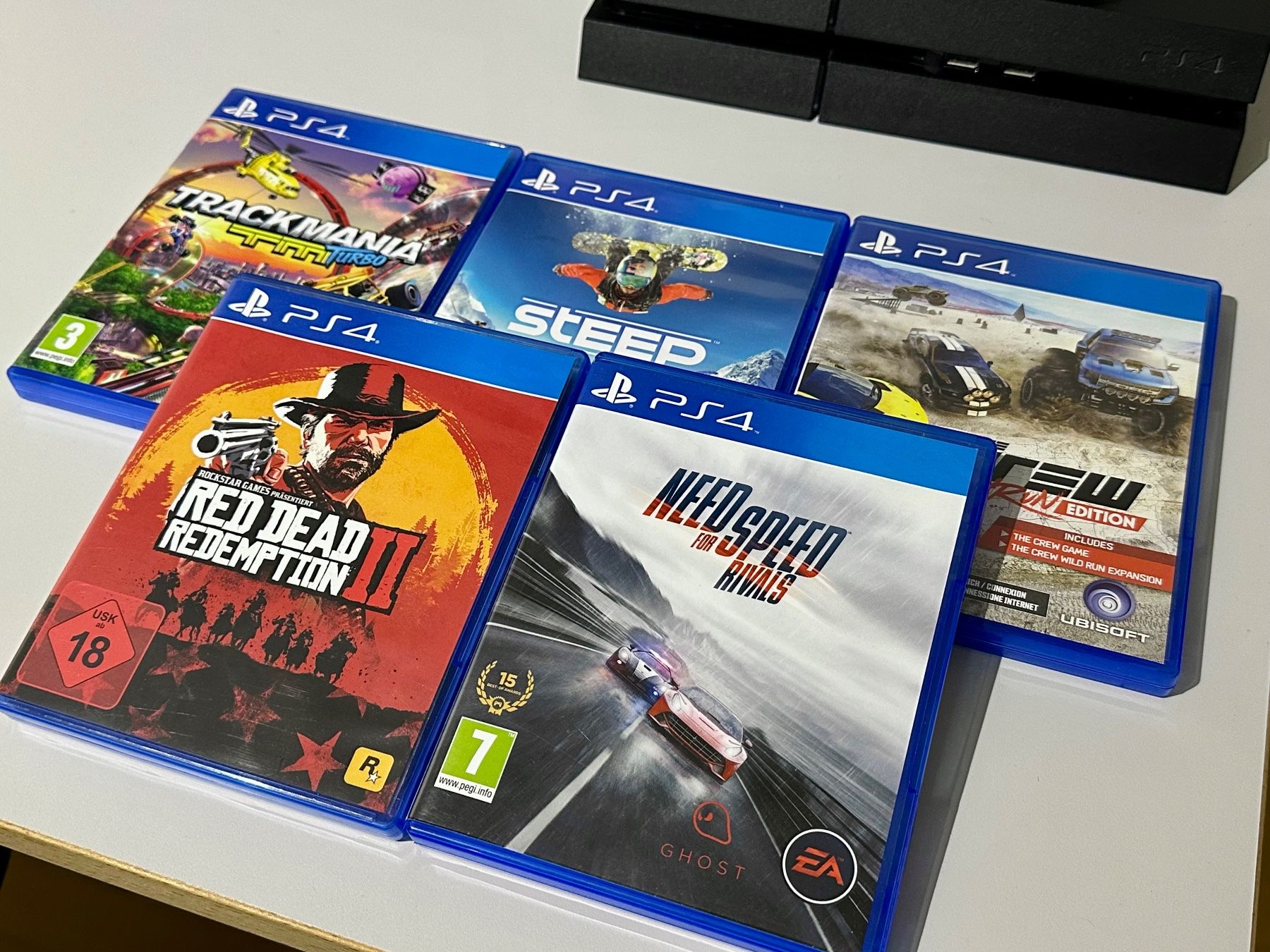 Sony Konsolen: PS 4 inkl. 2 Controller + 5 Videospiele – Gebraucht aus Gams von colinkuehnis 2