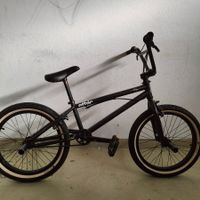 Top BMX Rad von Felt, ideal für Tricks im Frühling!