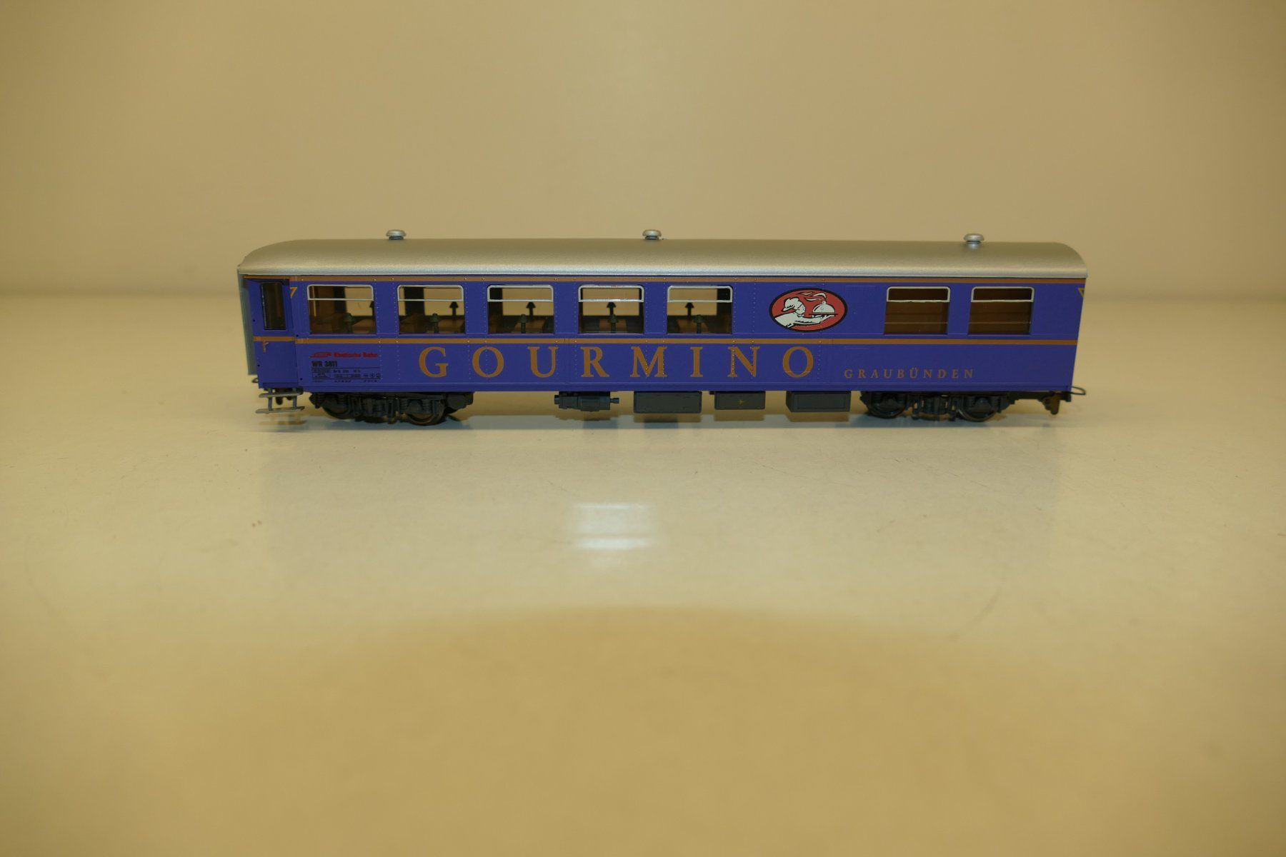 Bemo Modellini di ferrovie: Bemo H0m: RhB Speisewagen Gourmino – Nuovo (secondo la descrizione) da Niederhasli venduto da rail-duerst 3
