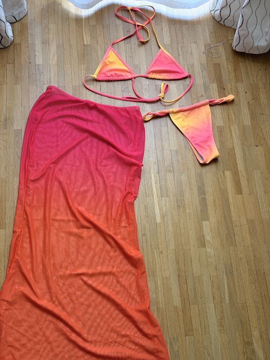 Costumi da bagno & Bikini: Maillot de bain multicolore 3 pièces  – Nuovo e nell'imballaggio originale da Le Lignon venduto da Ana2831 2