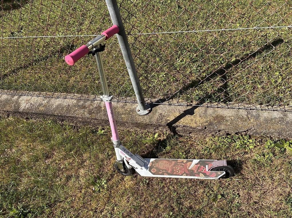 Kickboard: Monopattino per bambini/e, usato poco, ottime condizion – Gebraucht aus Lodrino von ant_mmc7
