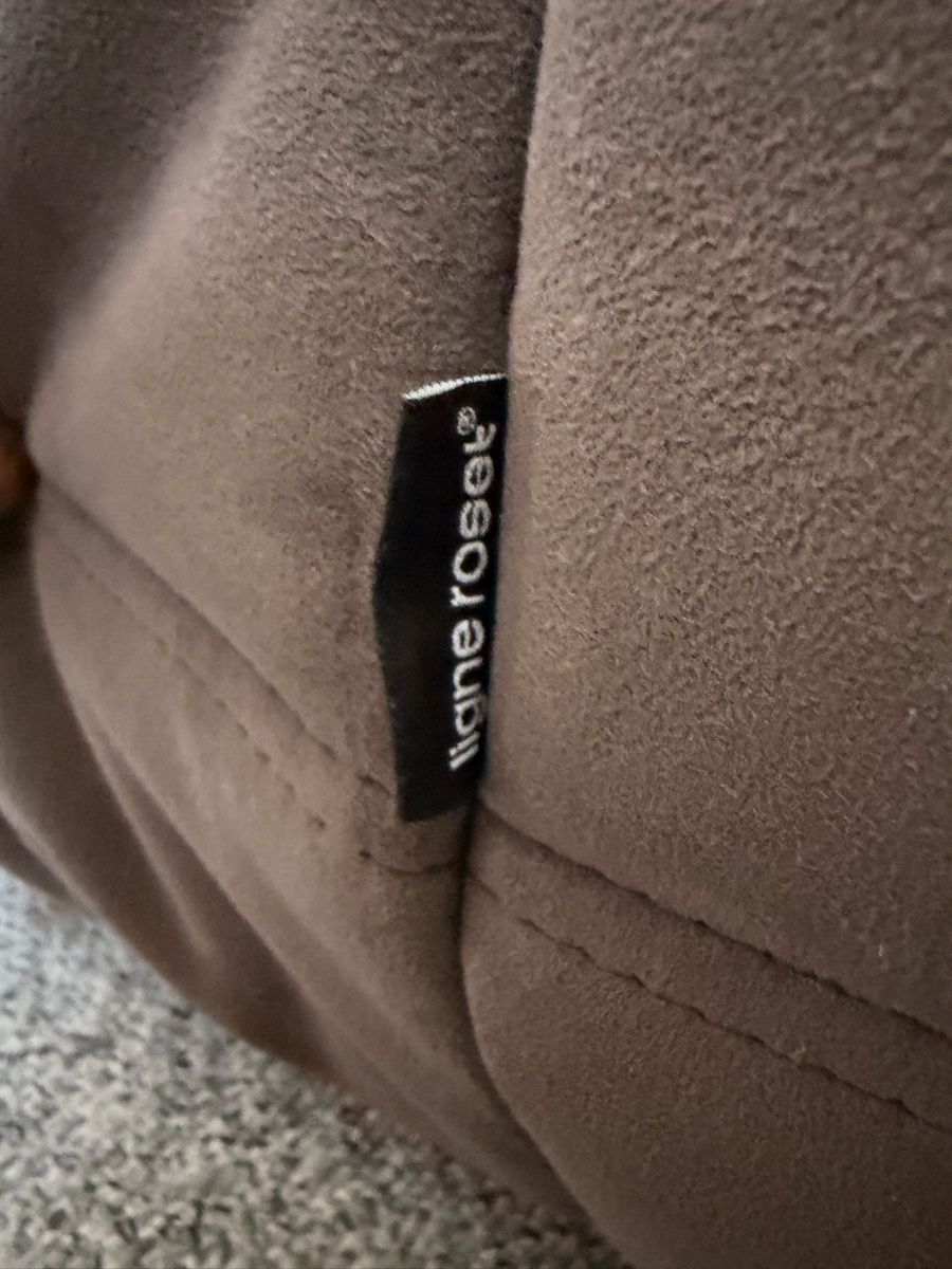 Ligne Roset Divani: Togo Ligne Roset Sofa (2 Sitzer + Eckteil) – Usato da Baden venduto da Sven_V 4