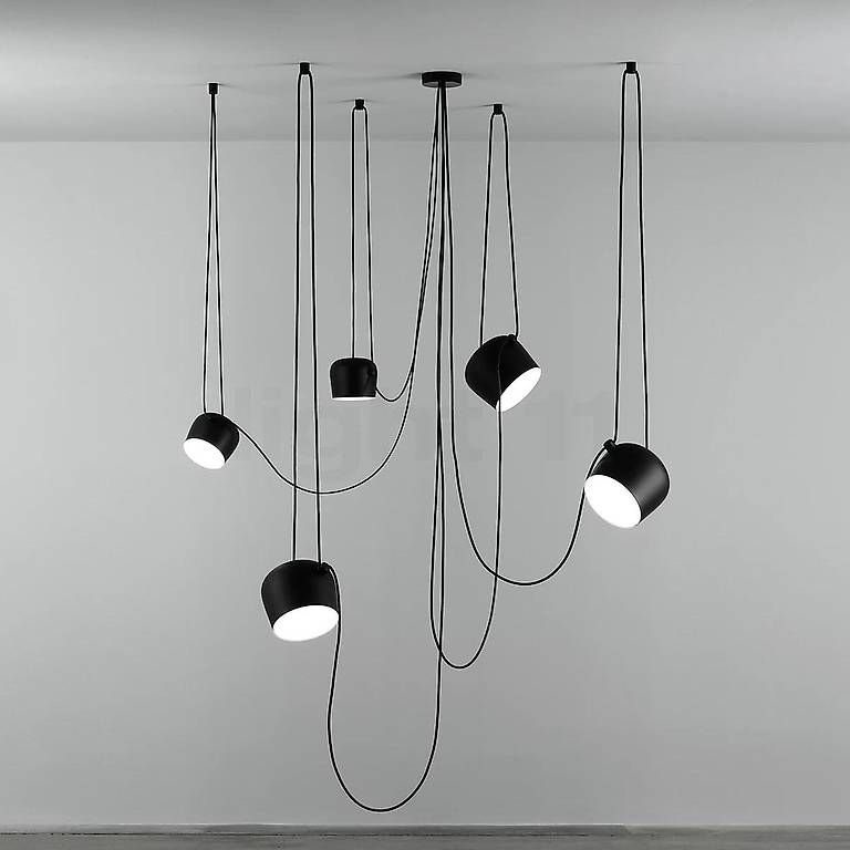 Flos Kronleuchter & Deckenlampen: Flos AIM Pendelleuchte 5 Leuchten Schwarz – Gebraucht aus Luzern von mik_kz2m