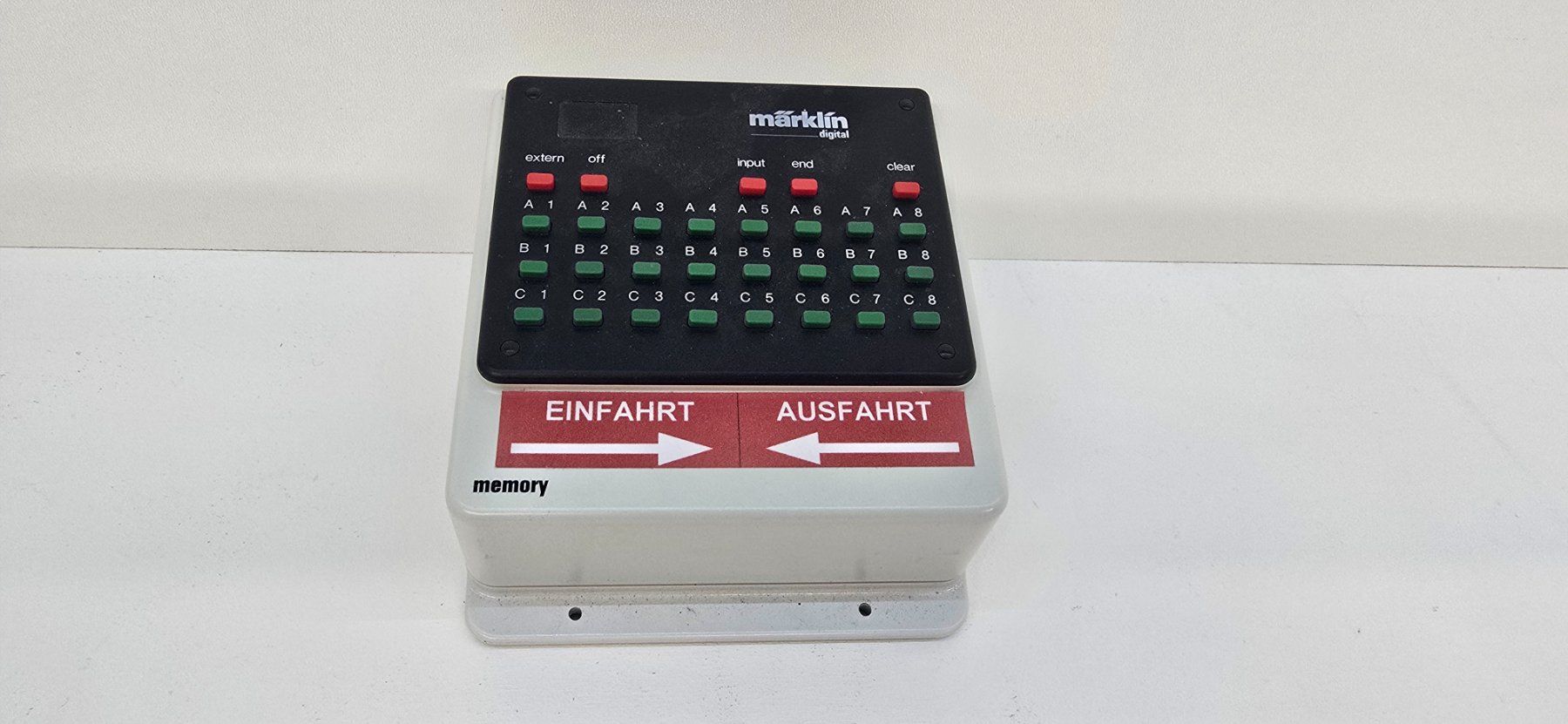 Märklin Modellini di ferrovie: Märklin Memory 6043 – Usato da Büsserach venduto da ModellbahnDepot 3