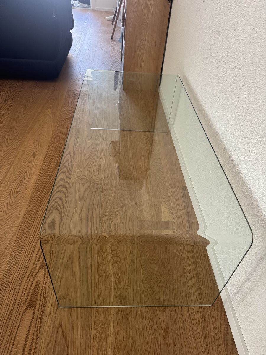 Tavoli: Glas Couchtisch – Usato da Uetikon am See venduto da happywishes 3