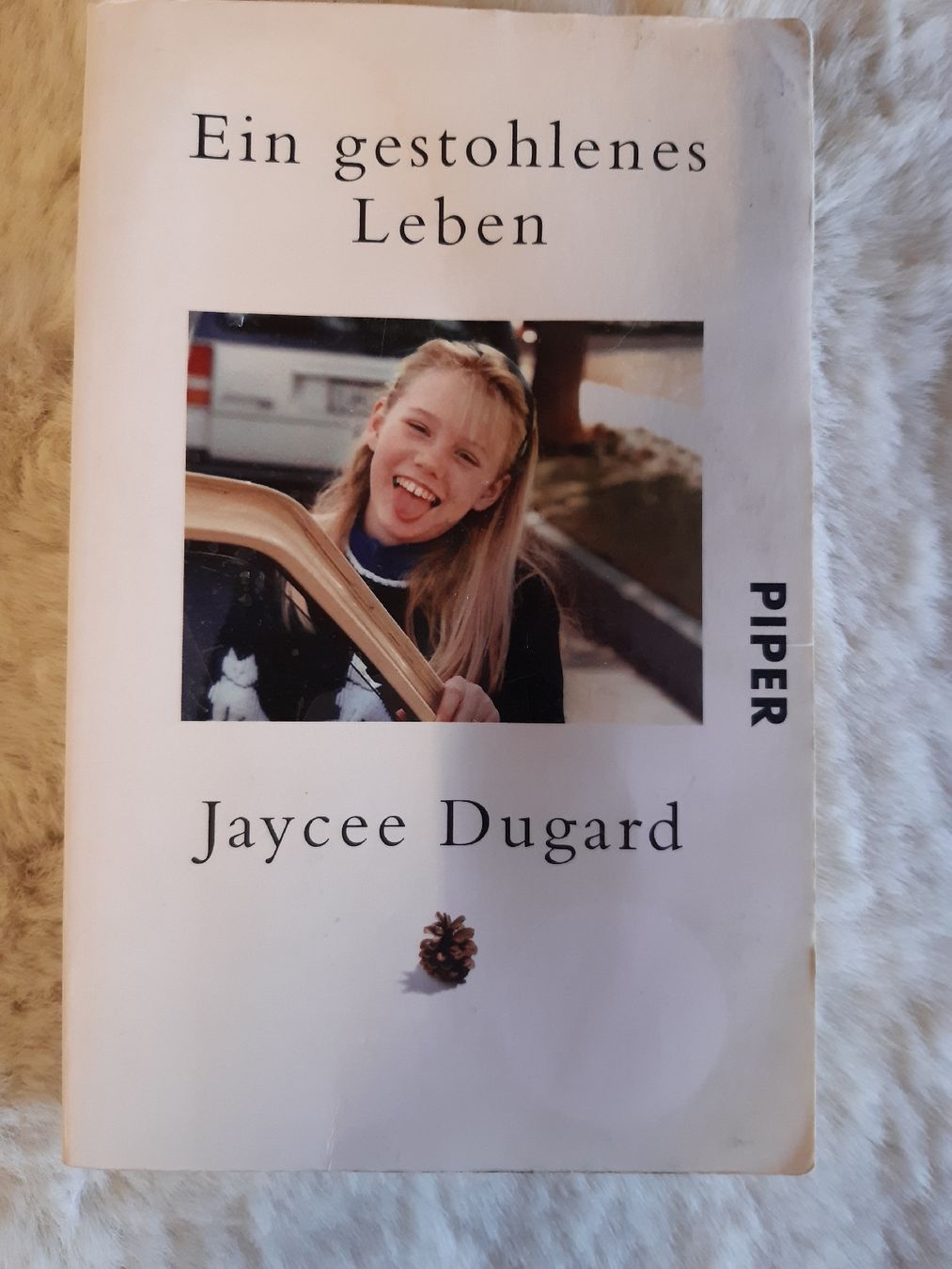 Livres: Jaycee Dugard - Ein gestohlenes Leben – D'occasion à Toffen par Gwunderegge77