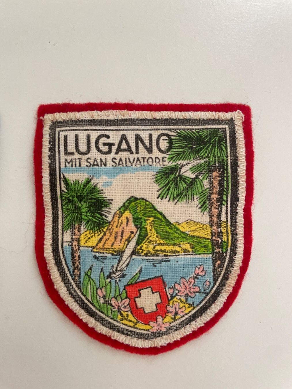 Placchette & Badge: 2 x Wanderabzeichen Lugano San Salvatore – Usato da Winterthur venduto da cheerio97 2