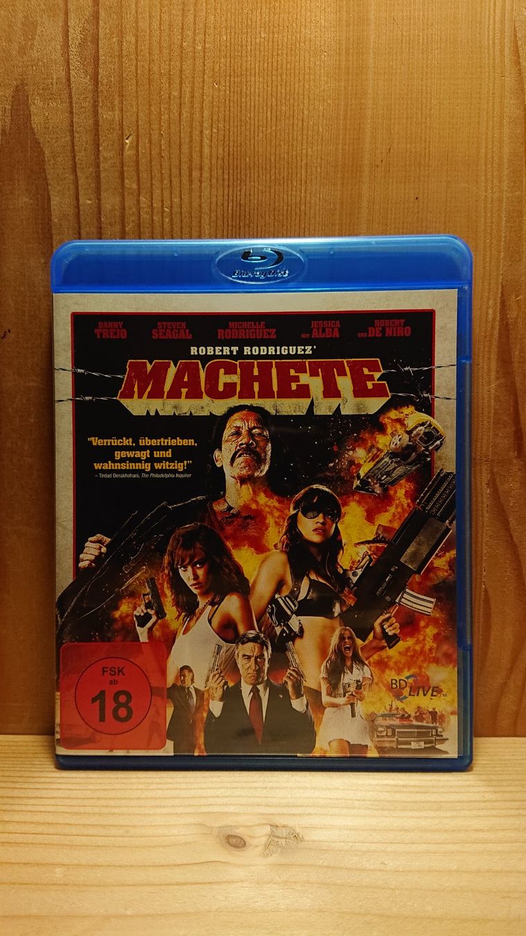 Tutti i DVDs: MACHETE Blu-Ray mit Danny Trejo – Usato da Wilderswil venduto da Exebub