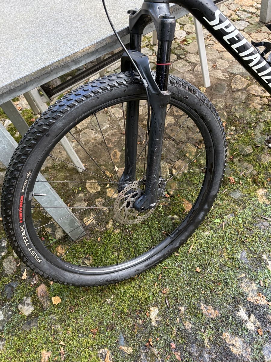 Specialized Biciclette: VTT Specialized Epic Hardtail Carbon Schwarz – Usato da Basel venduto da jul_m66m 4