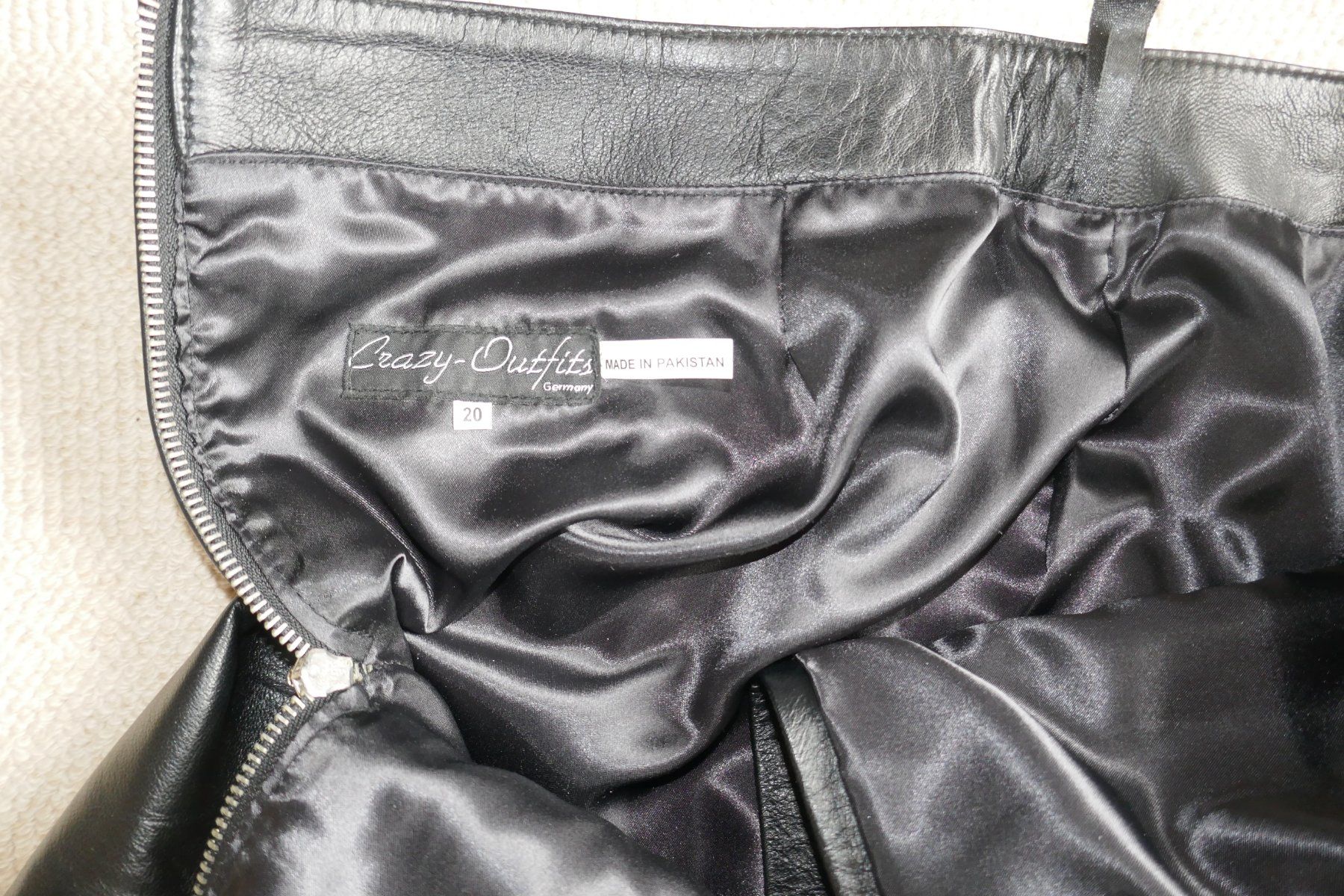 Gonne: SeXy Echt- Leather Mini Rock Gr. 44/ 46 – Nuovo e nell'imballaggio originale da Hinwil venduto da 4you66 3