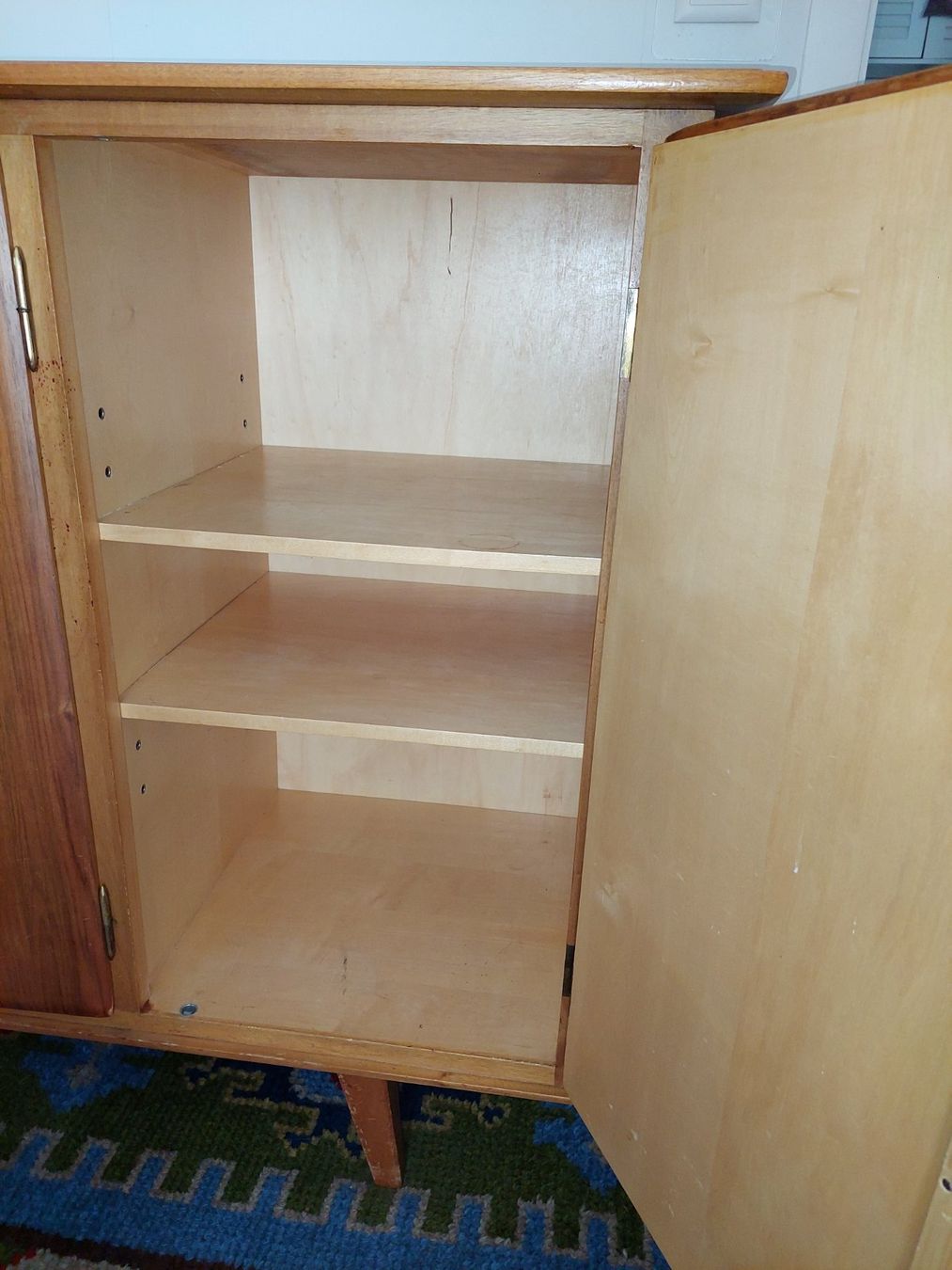 Kommoden: Sideboard aus Echtholz mit Schubladen, gebraucht – Gebraucht aus Menziken von sim_yjs5 4