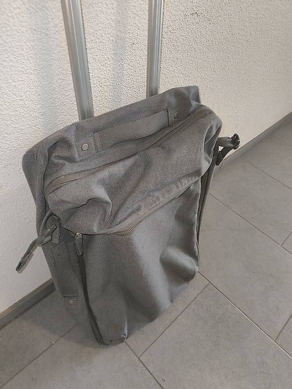 Valigie & Borse: Ikea Koffer / Trolley – Usato da Nänikon venduto da Manta87 4
