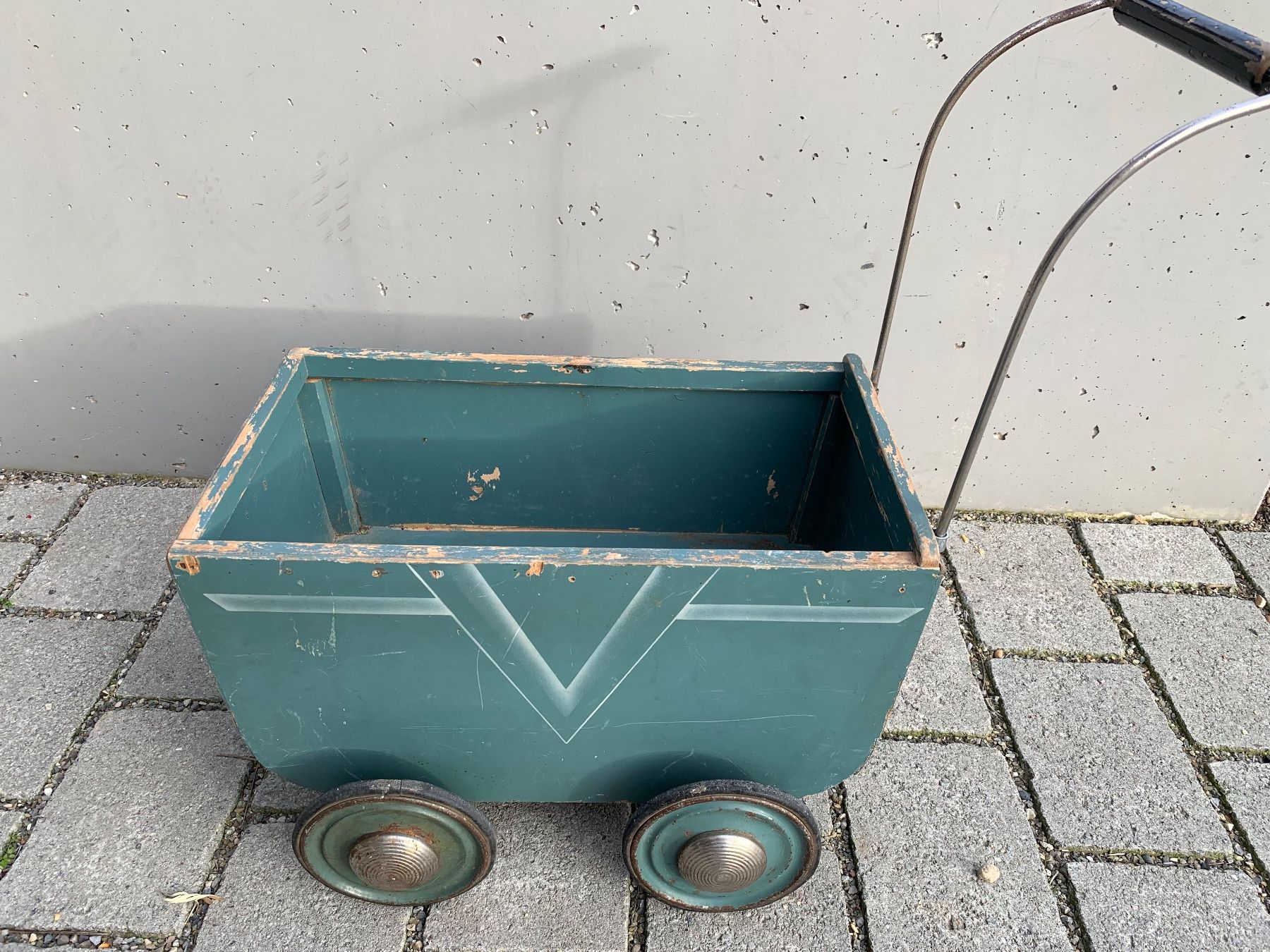 Wisa Gloria Puppenwagen: Visa Gloria-Puppenwagen antik – Gebraucht aus Eglisau von vfe7