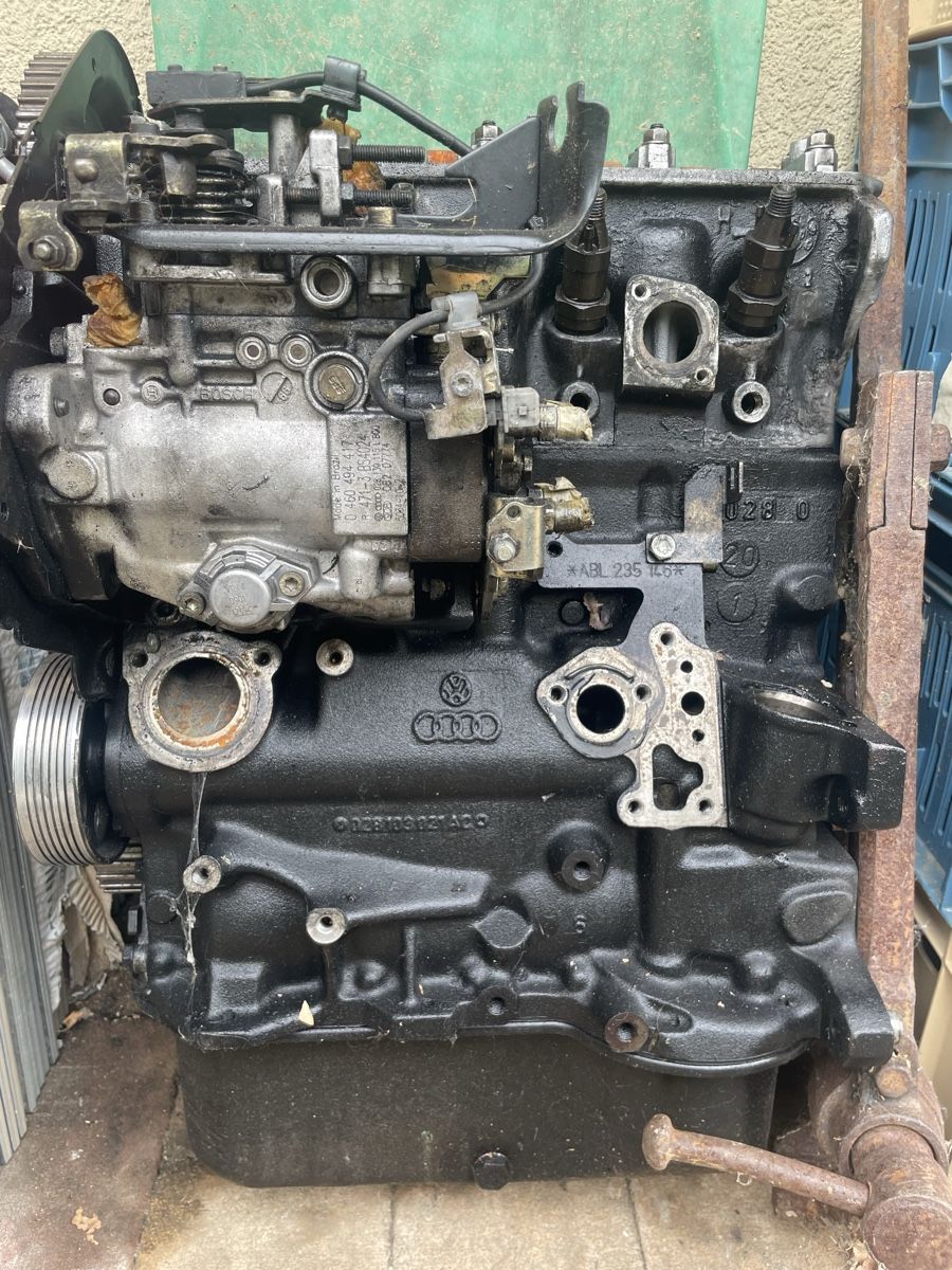 VW Toutes les pièces auto: 1.9TD ABL  – Défectueux à Châtel-St-Denis par .-Alex-.
