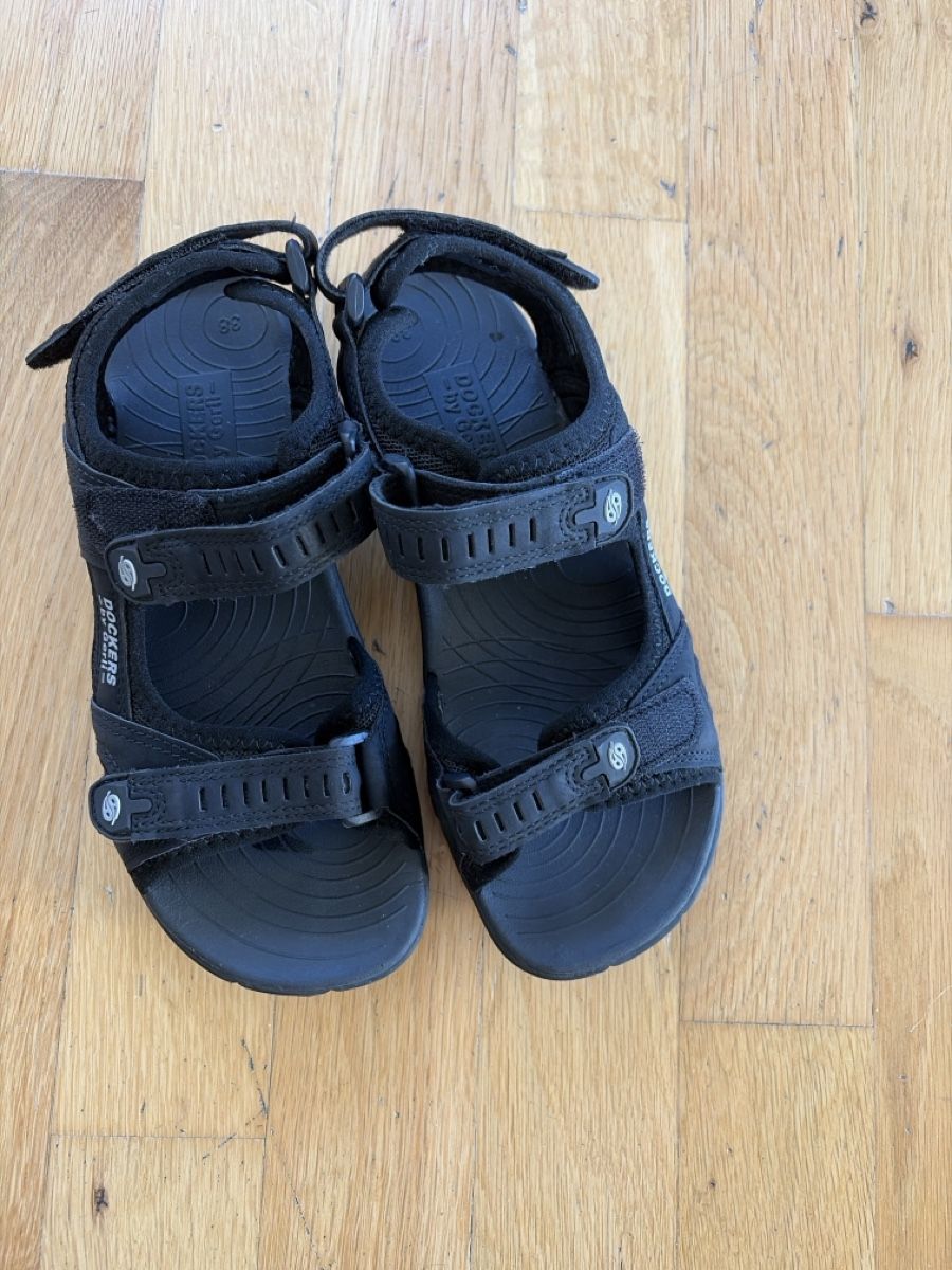 Scarpe da donna: Dockers – Usato da Gockhausen venduto da Maria.Lemma.01 1