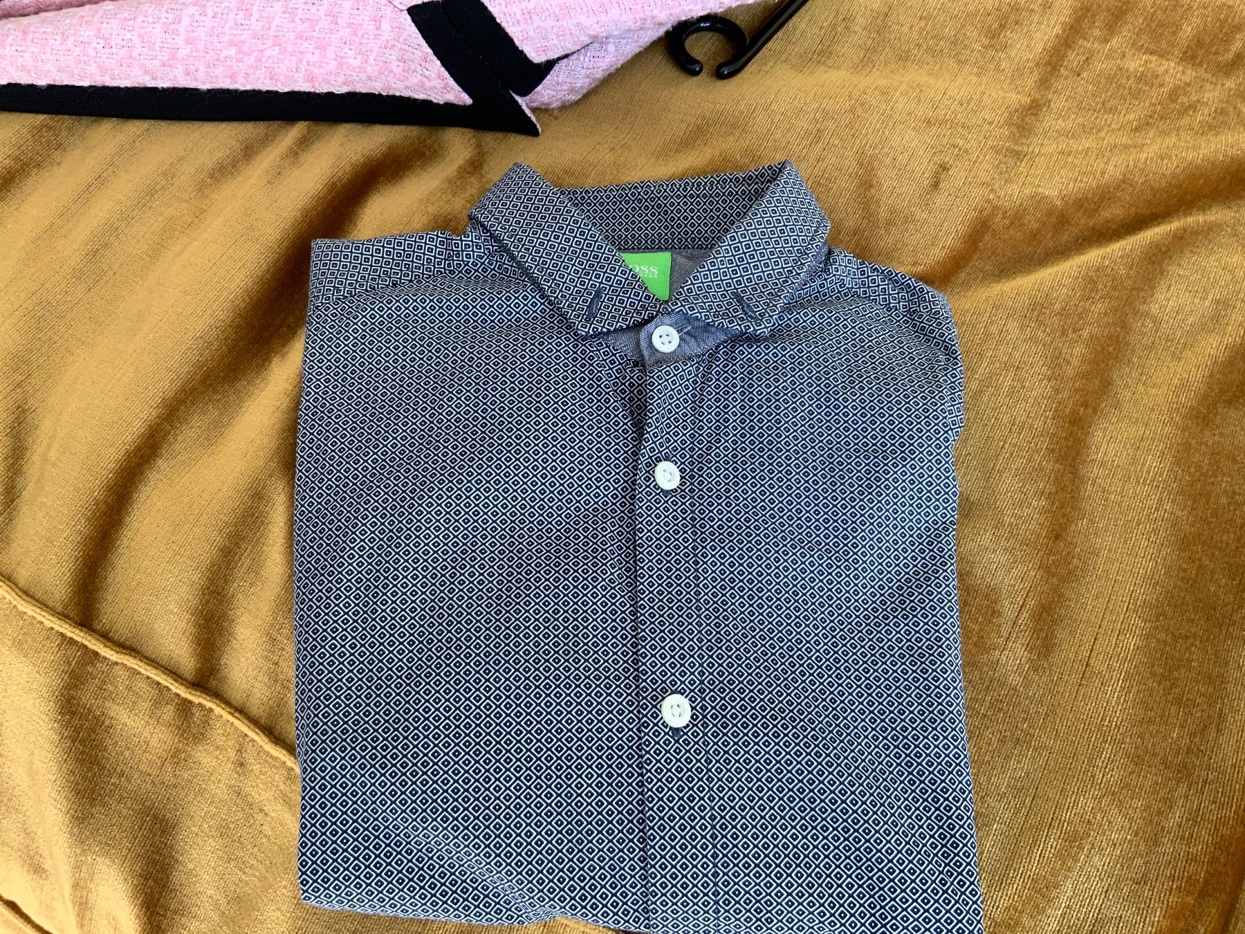 Hugo Boss Hemden: Boss herrenhemd gr S – Gebraucht aus Langnau am Albis von Judithsebi 4