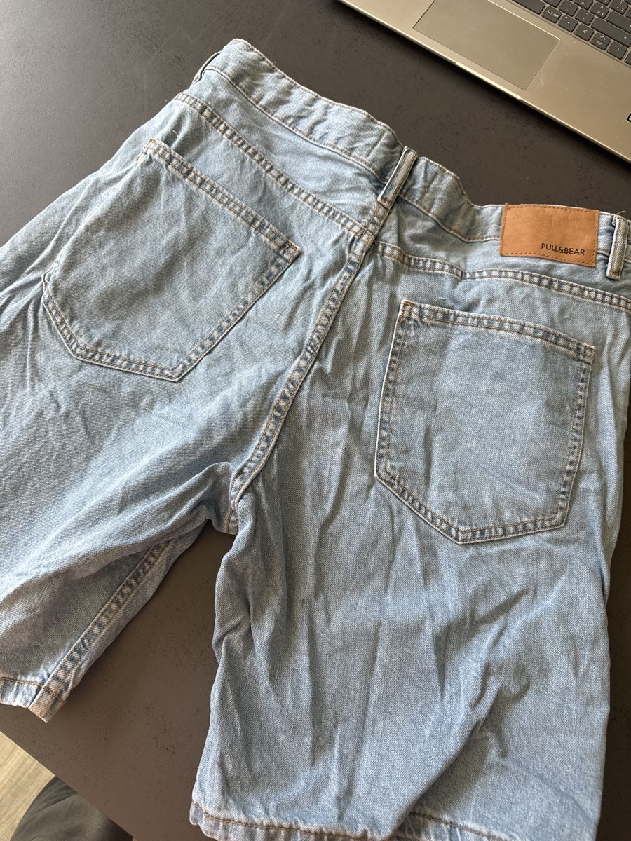 Pull&Bear Pantaloni: Pull & Bear Jeans - Shorts Gr. 34 – Usato da Schnottwil venduto da Garuso 2