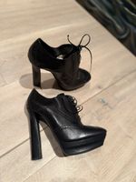 Bottega Veneta brogue lace platform heel booties, size 39