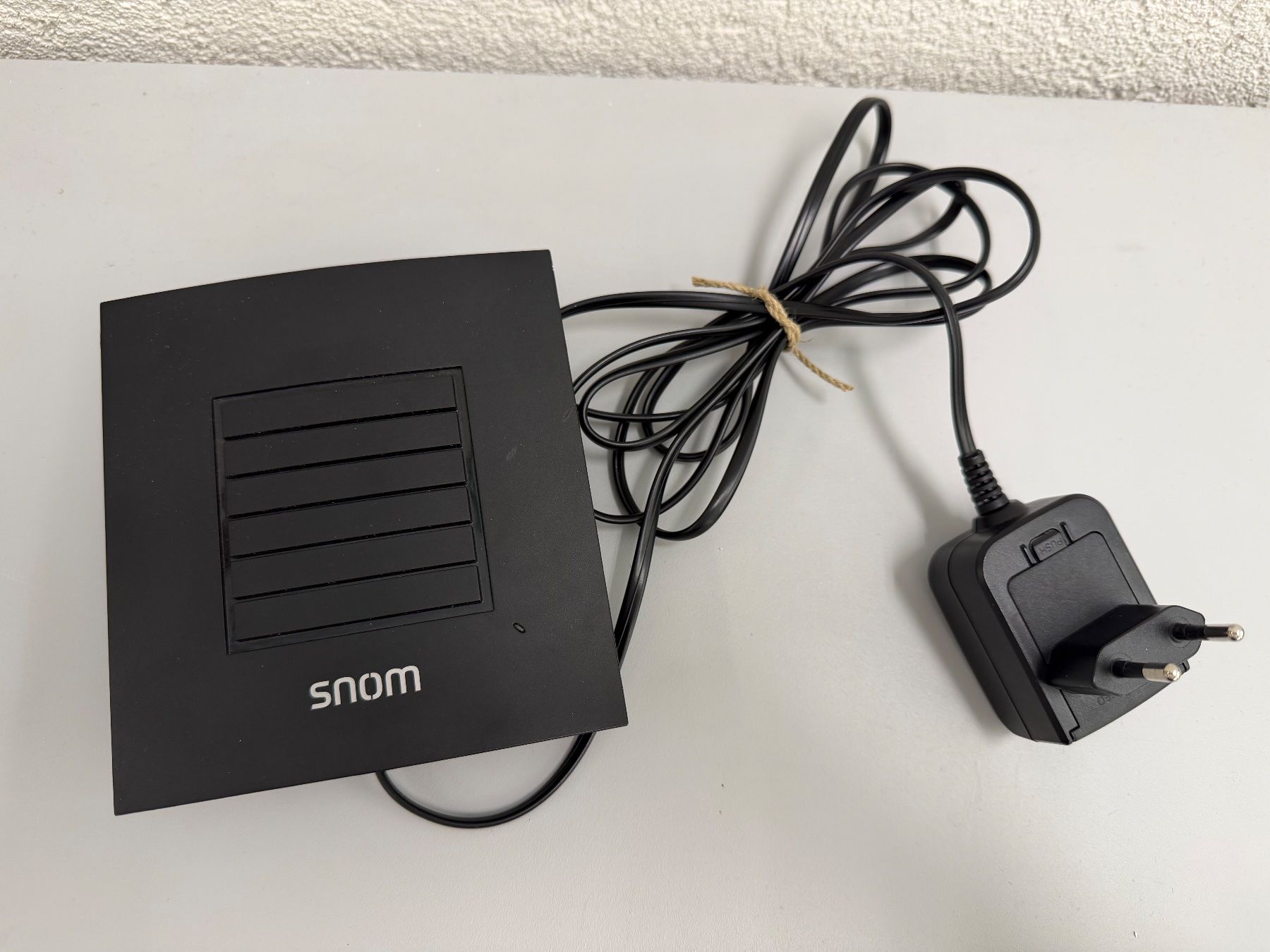 WiFi: Snom M5 Dect Repeater – Usato da Gümligen venduto da Brocki-Reimal-Stift