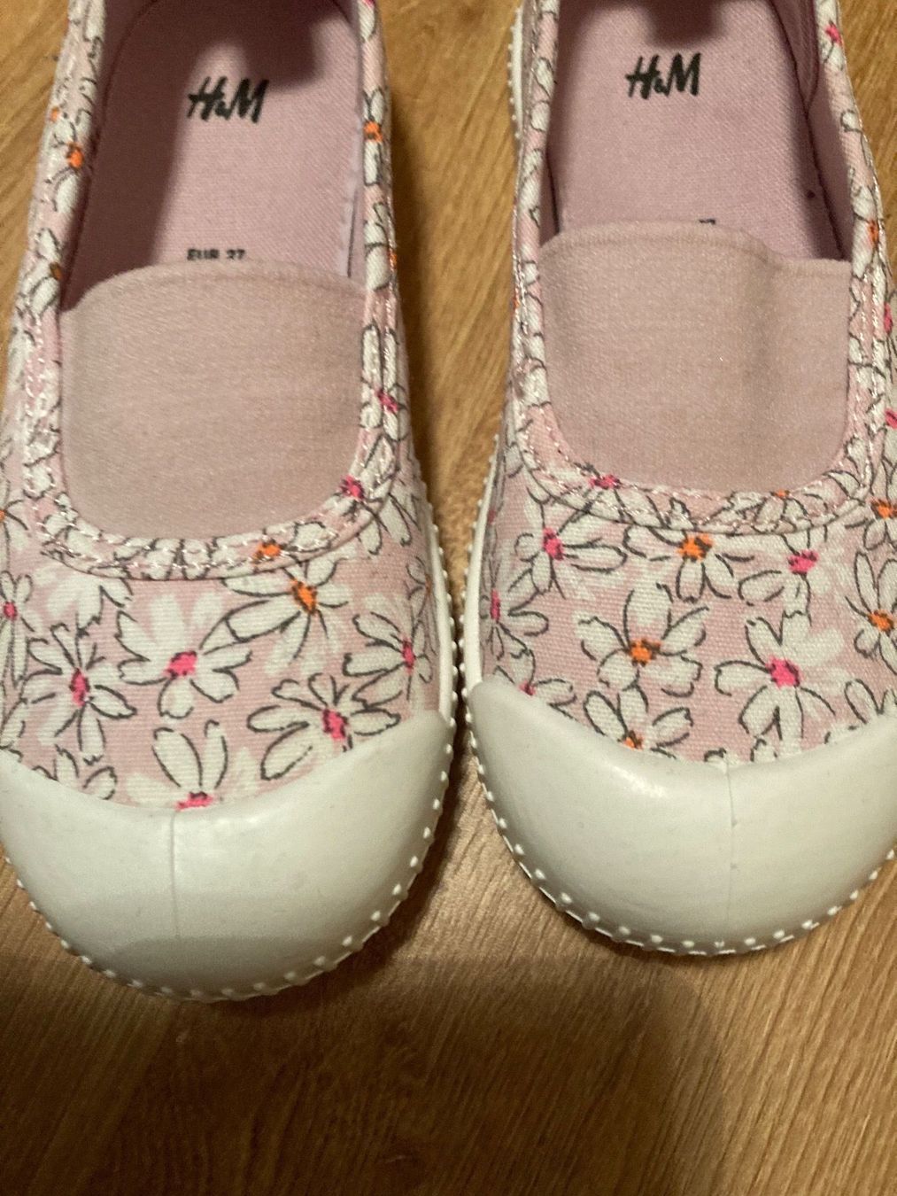Scarpe per ragazze: Mädchen Sommerschuhe Gr.27 , neu – Nuovo (secondo la descrizione) da Emmenbrücke venduto da JJ_89 1