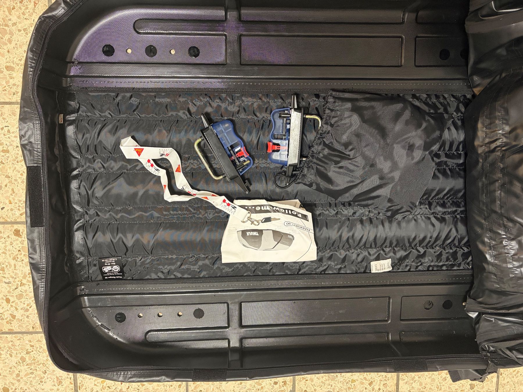 Thule Dachboxen: Thule Ranger Coffre de toit souple – Gebraucht aus Courroux von dom_jfz8 3