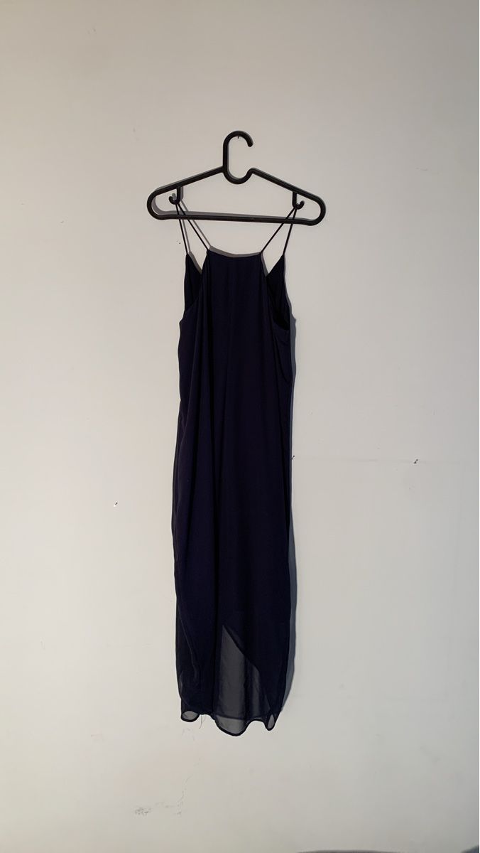 H&M Robes: Dunkelblaues Kleid – D'occasion à Bubendorf par lebkuchen03 1