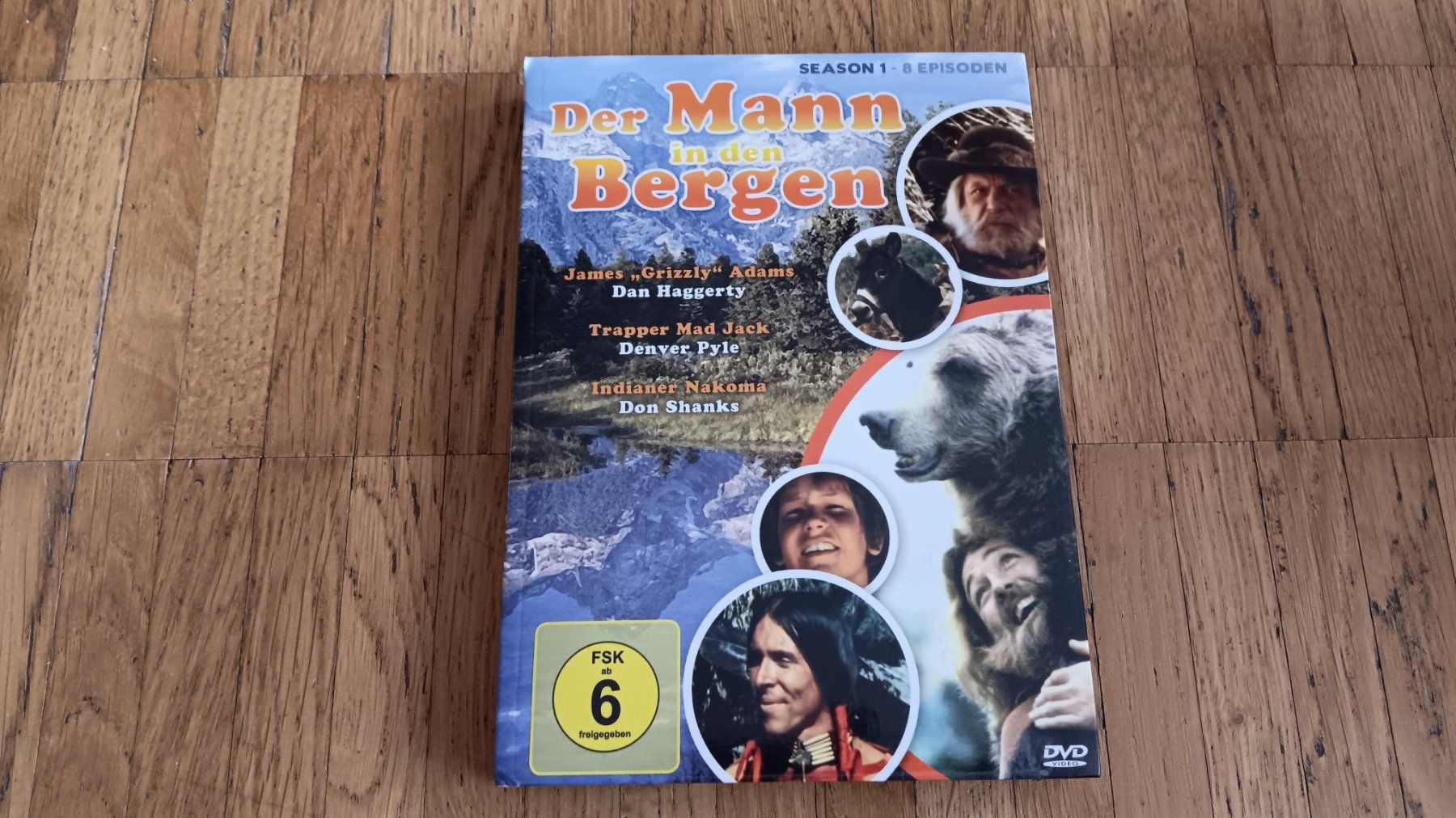 Tutti i DVDs: Der Mann in den Bergen - Staffel 1 – Usato da Dietikon venduto da Rabia