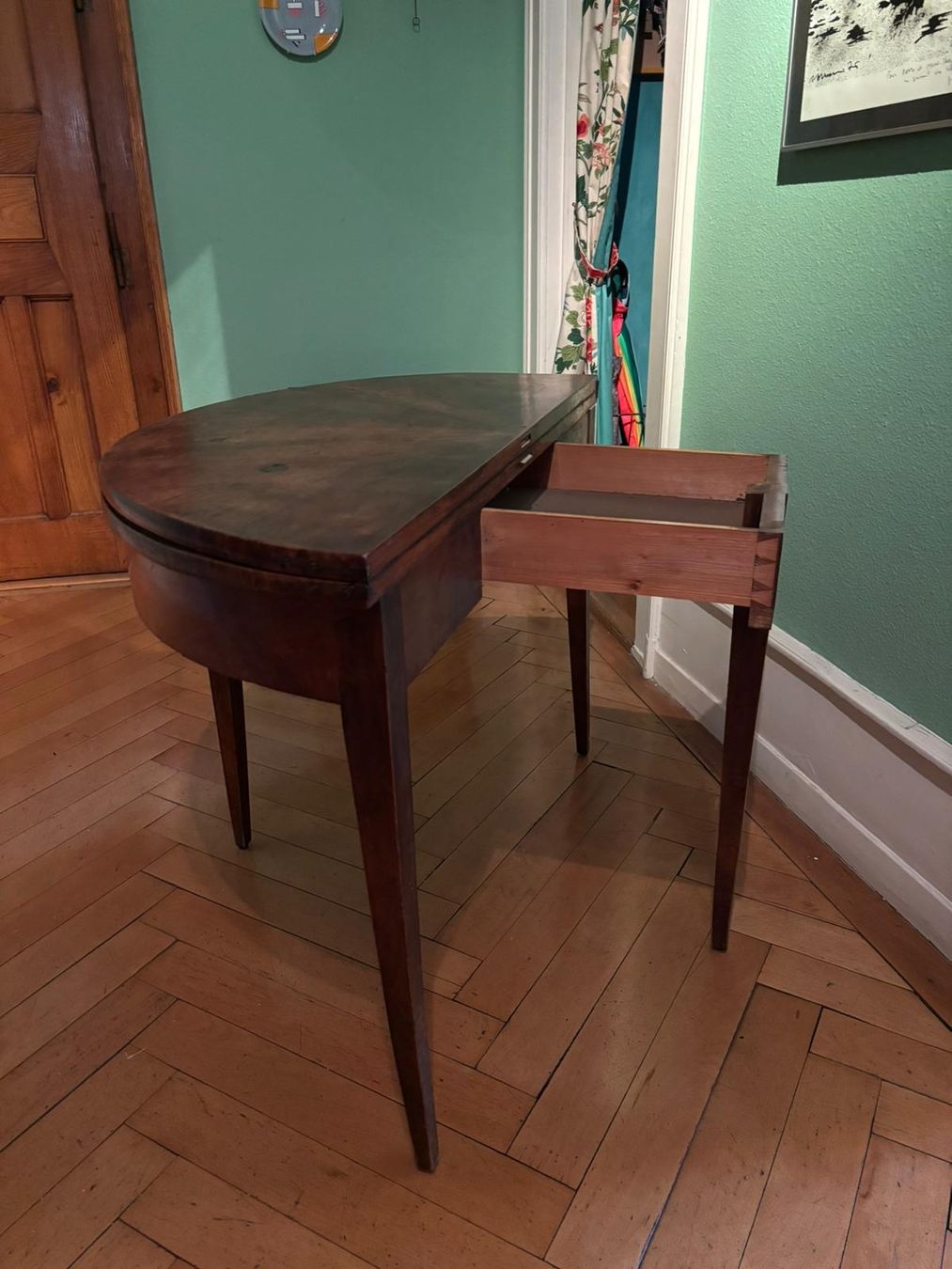 Tavoli: Table demi-lune Directoire en noyer – Usato da Plan-les-Ouates venduto da lau_g8js 1