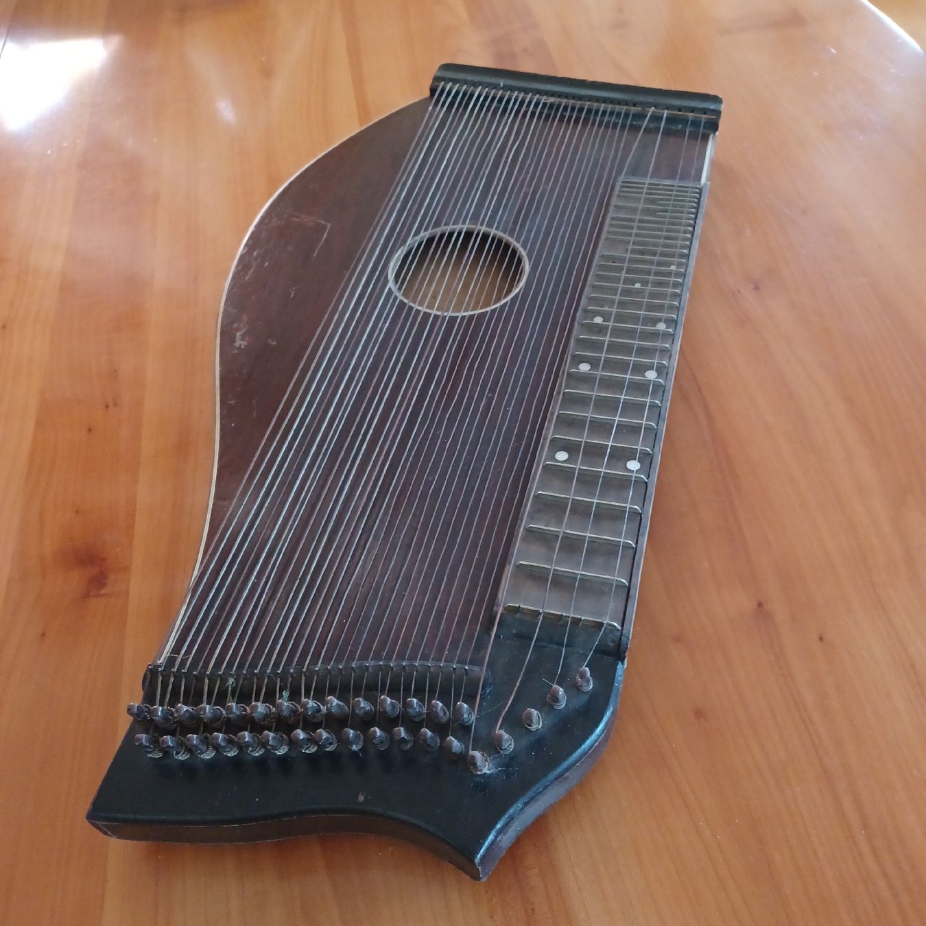 Strumenti musicali: Zither – Usato da Waldkirch venduto da Fantasia-101