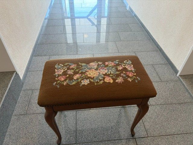 Hocker: Klavierstuhl – Gebraucht aus Oetwil a.d. Limmat von AGraf71