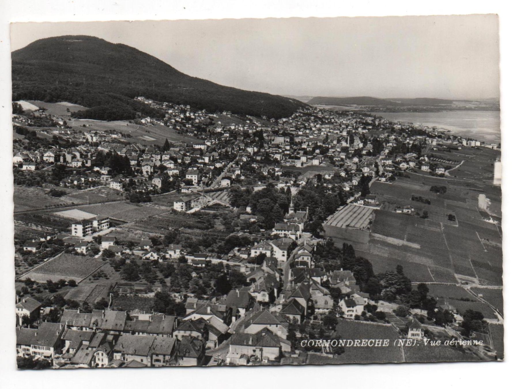 Cartoline postali: CORMONDRÈCHE Vue aèrienne – Usato da Jona venduto da philajona