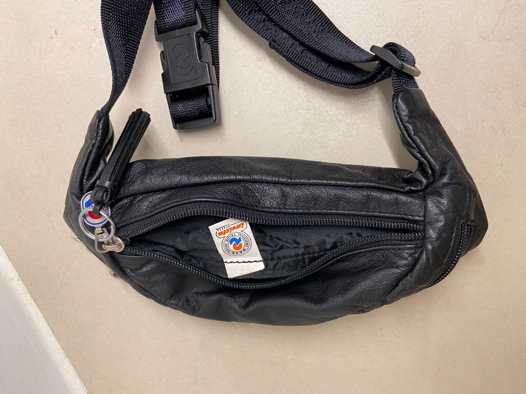 Borse: Invicta Bauchtasche "Matterhorn" – Usato da Muttenz venduto da nataschasia 2