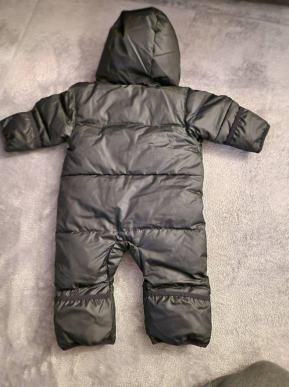 Pagliaccetti: Overall Winter – Usato da Winterthur venduto da pet_6chx 1