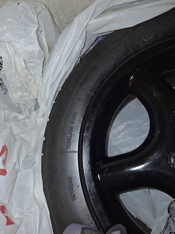 Cerchioni: Felgen bereift – Usato da Elgg venduto da DustKing 2