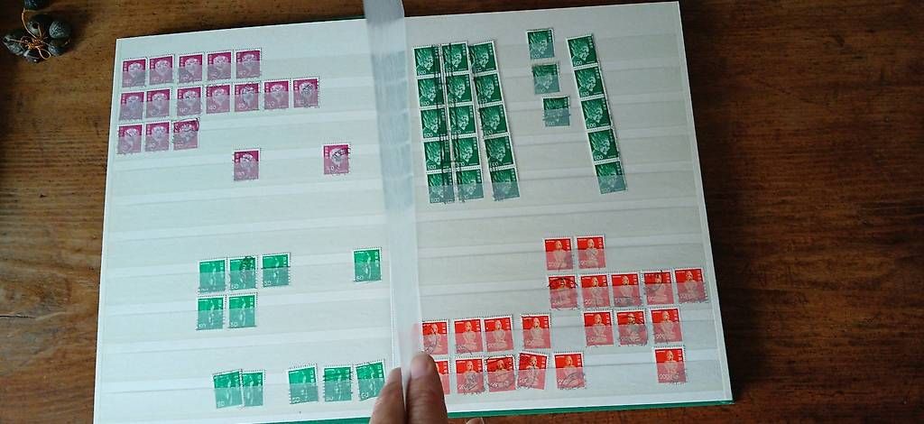 Album: Einsteckbuch mit Briefmarken - Japan – Usato da Nürensdorf venduto da creaconcept 1