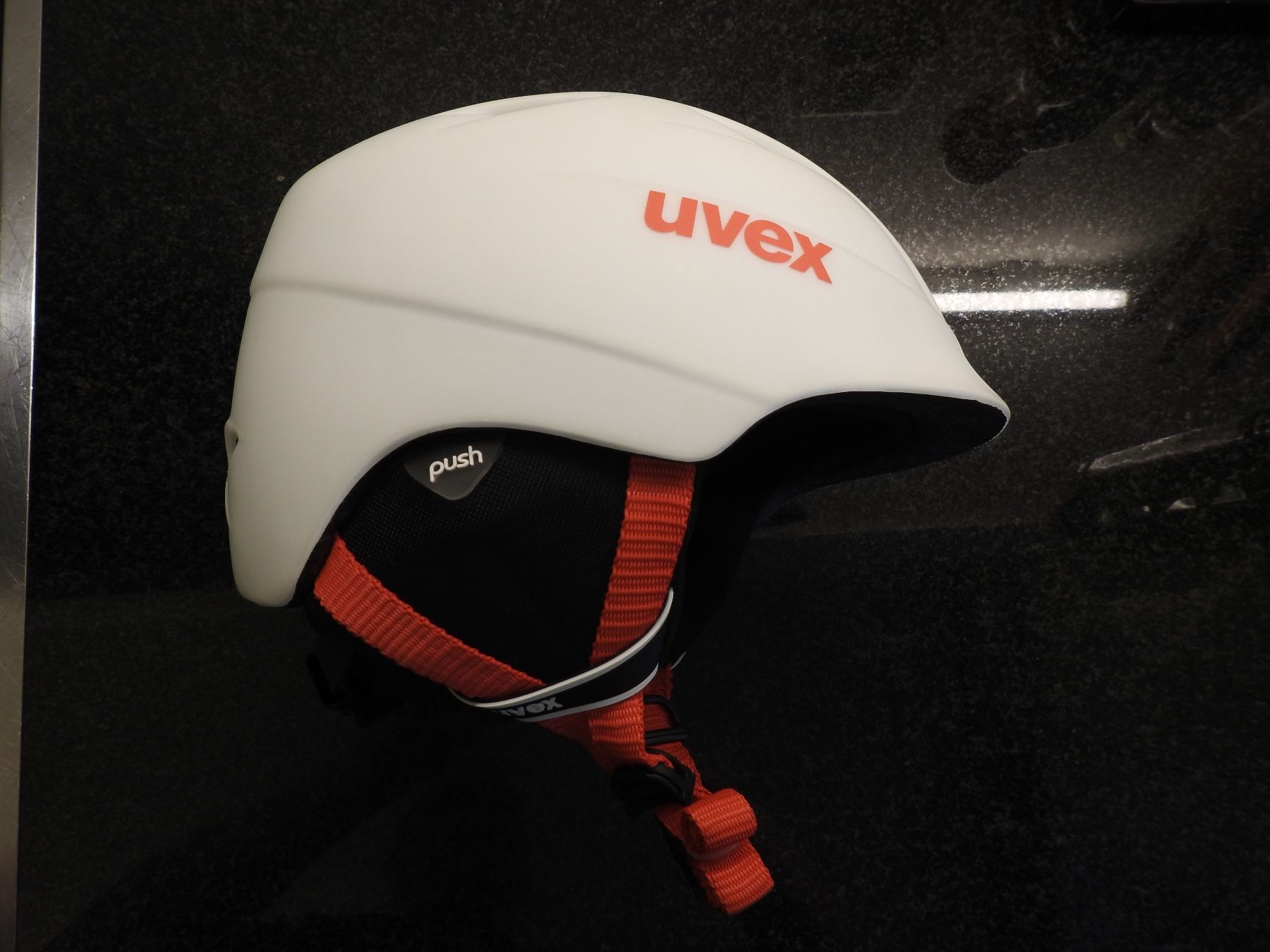 Uvex Helme: Skihelm Uvex. 48 - 52 cm Kopfgrösse – Neu (gemäss Beschreibung) aus Greifensee von Steli77 1