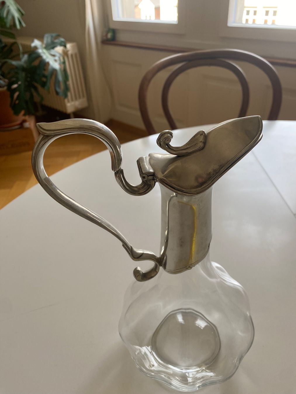 Caraffe: Elegante Glaskaraffe mit Silberaufsatz – Usato da Basel venduto da NormaJean01 6