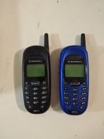 2 Motorola CD930 Handys - Nostalgie pur für Sammler!(nov377)
