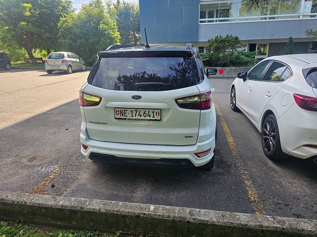 Autos: Ford EcoSport 1.5 tdi  – D'occasion à La Chaux-de-Fonds par dio_xbc8