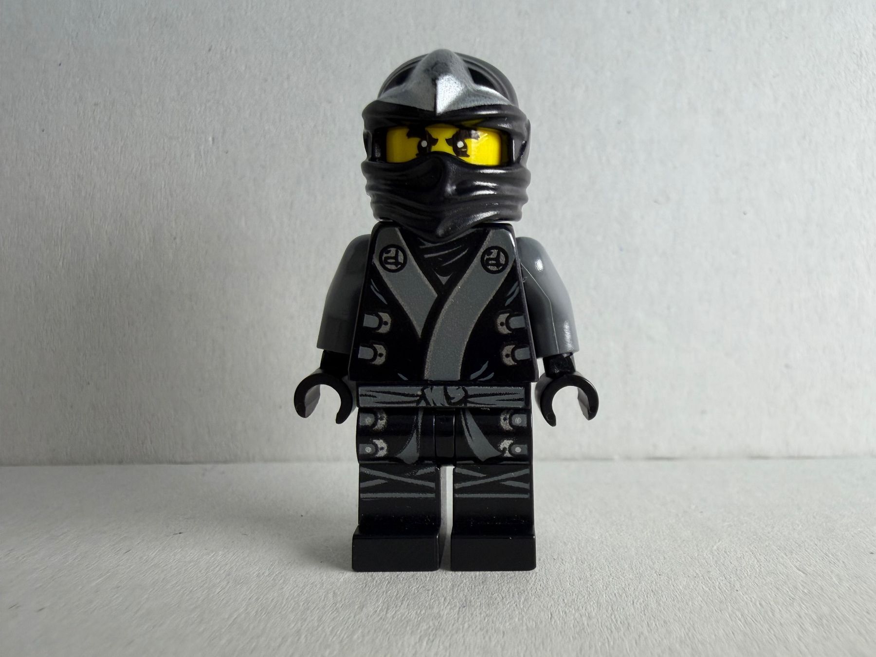 Lego Statuette: Cole - The Final Battle – Usato da Neftenbach venduto da Elitebricks