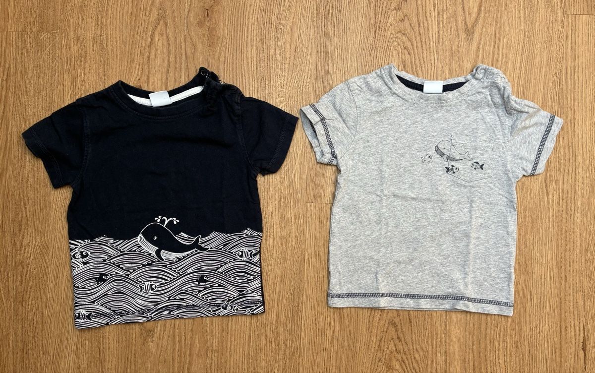 Chemises, Tops & T-shirts: T-Shirts Grösse 80 – D'occasion à Witterswil par Livee